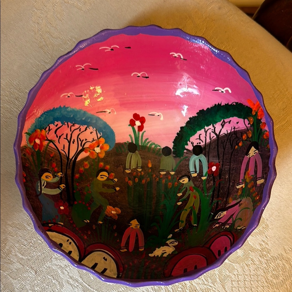 Hand painted Mexican folk art three-footed salsa bowl, decorative farm scene